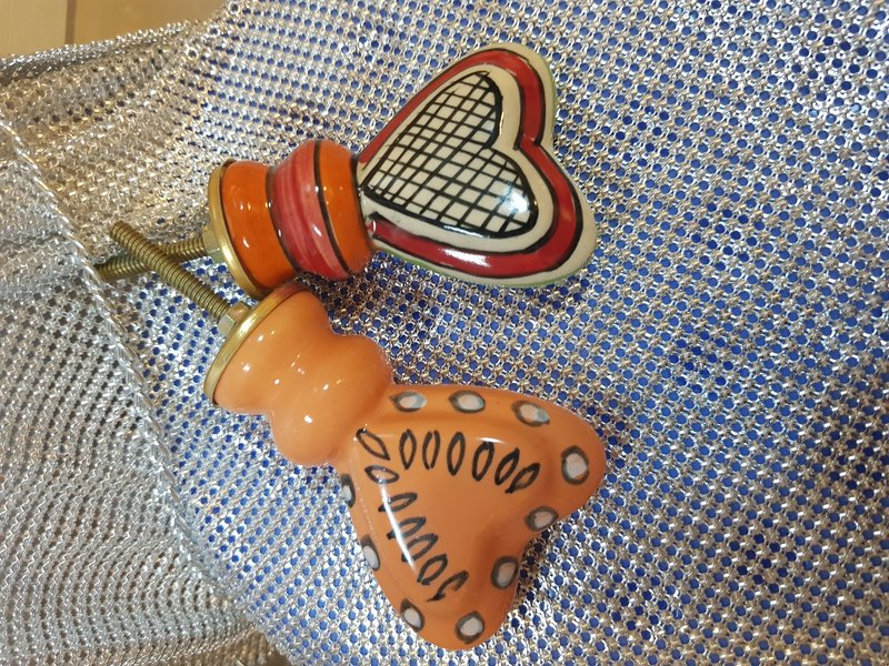 Manere, butoni ceramica mobila, dulapuri, comode